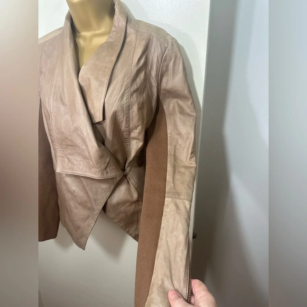 trouvé Brown Carmel Buttery Leather Moto Ribbed Asymmetrical Jacket M*SPOTS*‎